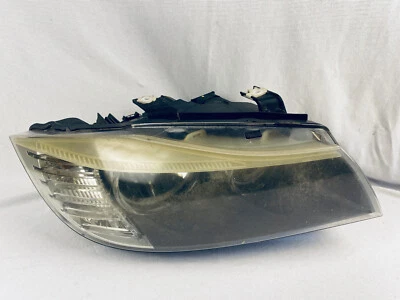 2009-2011 BMW 328I Right Passenger Halogen Headlight OEM 428 - Image 1 of 4