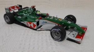 Minichamps, Mark Webber,F1- 1:18 (2004) Jaguar Racing R5 #14 - Picture 1 of 5