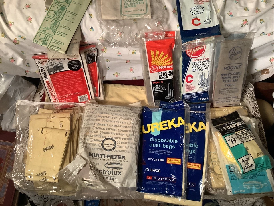 [RARO] GRAN LOTE DE BOLSAS DE VACÍO DE COLECCIÓN - F&G, H, C MÁS DE 60 BOLSAS NOS ESCASAS  Foto 1 de 4