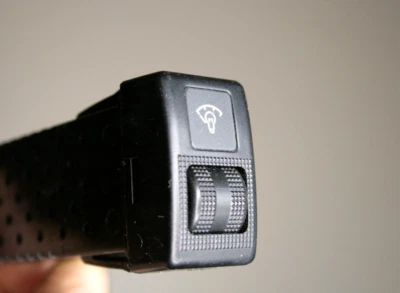 98-02 Mazda 626 Protege MPV dash cluster light dimmer switch rheostat - Image 1 of 4