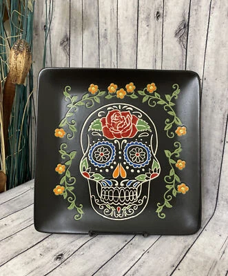 ХЭЛЛОУИН ЧЕРНЫЙ САХАР ЧЕРЕП ЗАКУСКИ ТАРЕЛКА СЕРВИРОВКИ ТАРЕЛКА ТИСНЕНЫЙ ЦВЕТ НОВЫЙ! - Изображение 1 из 4