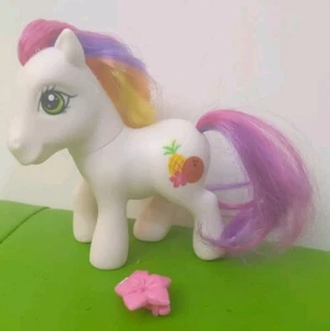 De colección My Little Pony 2006 Paradise Island Piña Flor de Coco con Cordón G3 - Imagen 1 de 11