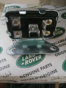 RELÉ DE AIRE ACONDICIONADO CLÁSICO RANGE ROVER - AEU1400 - 5 PINES - MARCA UNIPARTE - Imagen 1 de 3