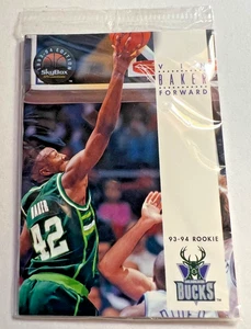 1993-94 SkyBox Premium Vin Baker Rookie Milwaukee Bucks - Jim Jackson Sealed - Bild 1 von 2