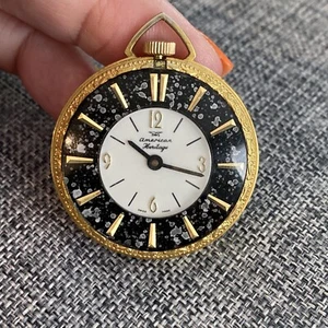 1.5” Vintage AMERICAN HERITAGE Pendant Watch Swiss Made Manual Wind Working - Picture 1 of 3
