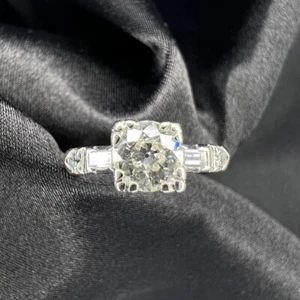 VINTAGE PLATINUM 1.01CTW EUROPEAN CUT DIAMOND ENGAGEMENT RING (AD2001652) - Picture 1 of 7
