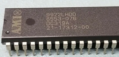 QTY-11 PCS. AMI SEMICONDUCTOR DC319A C04090 Integrated Circuit -   UIC 40378901 Foto 1 de 4