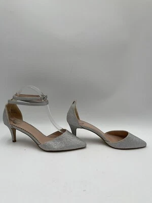 Zapatos de salón para mujer Journee Collection Luela plateados talla 9 Foto 1 de 4