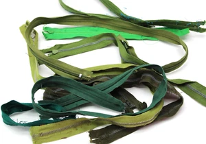 Cerniere verdi vintage usate metallo poliestere nylon più lunghezze - Foto 1 di 5