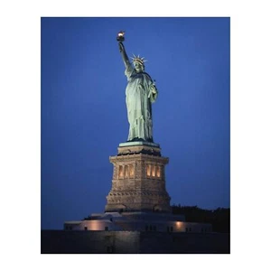 Statue of Liberty Patriotic Wall Art Poster Decorative Art Print Poster 17 x 12 - Picture 1 of 1