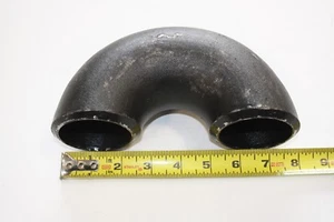 Raccordo tubo 180 gradi acciaio al carbonio SA 234 2.500" XH WPB raggio corto - Foto 1 di 1