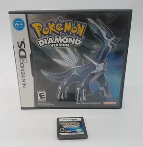 Pokémon Versione Diamante (Nintendo DS, 2007) Autentico - Custodia, senza manuale - Testato - Foto 1 di 7