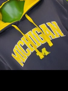 NCAA Michigan Wolverines Majestic Stitched Pullover Hoodie Men's Large - Picture 1 of 6