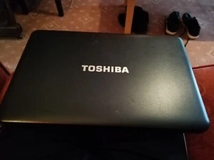 Toshiba Satellite Laptop - Afbeelding 1 van 7