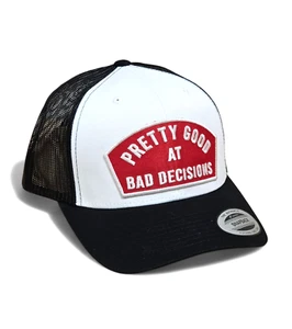 Sombrero de camionero blanco y negro con parche de sarga bordado rojo "bastante bueno..." nuevo - Imagen 1 de 15