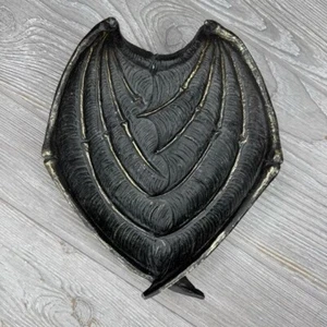 Bat wing heart valentine spooky bowl heart shaped wing trinket dish gothic witch - Picture 1 of 7