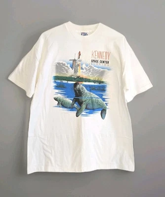Vintage Kennedy Space Center T-shirt Men's XL - Discolored - Image 1 of 4