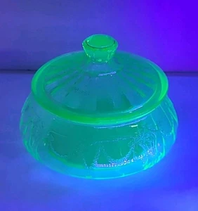 Vintage Anchor Hocking verde cammeo ballerina vetro piatto caramelle 6 x 3 - Foto 1 di 8