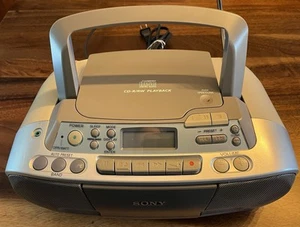 Sony Boom Box Model CFDS01 CD-R/RW AM/FM Radio CD Player Cassette AC Cord WORKS! - Picture 1 of 7