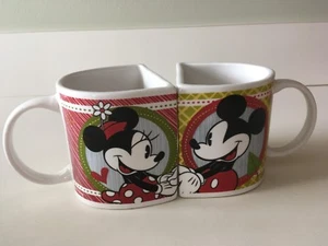 Disney Mickey and Minnie Mouse Pair of Coffee Mugs Cups 2011 - Picture 1 of 6
