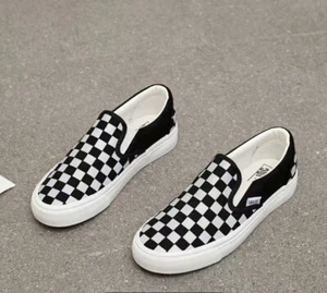 Black and White Checkered Shoes soft soles non- slip canvas Size 9.5 Kids - Picture 1 of 1