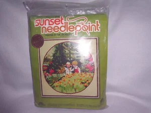 VTG 1978 NIP SUNSET DESIGNS USA NEEDLEPOINT "FRIENDS IN THE MEADOW" KIT #6702 - Picture 1 of 2