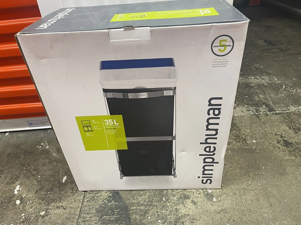 Cubo de reciclaje de basura Simplehuman 35 litros/9,3 galones doble compartimento debajo del mostrador Foto 1 de 1