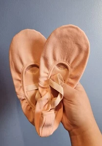 Lily's Locker Split-Sole Ballet Canvas Shoes Ballet Pumps UK Size 6.5/EU 40 Pink - Picture 1 of 11