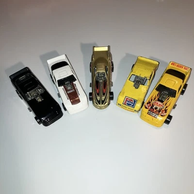 ¡Lote de 5 coches divertidos Hot Wheels 4 líneas principales y 1 paredes negras! Foto 1 de 4
