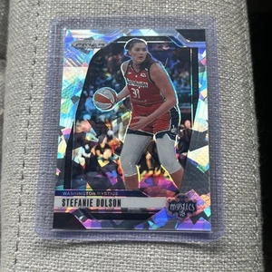 2024 Panini Prizm Stefanie Dolson Cracked Ice Prizm #34 - Picture 1 of 2