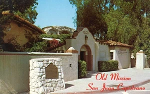 San Juan Capistrano, Mission Entrance, gegründet 1776, Kalifornien --POSTKARTE - Bild 1 von 2