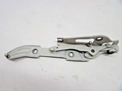 2011 BMW 328xi REAR LEFT TRUNK HINGE 7060627-09 OEM 07 08 09 10 11 - Image 1 of 4