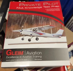 Private Pilot FAA Knowledge Test Prep – 2022 Edition - Irwin N. Gleim - NEW - Foto 1 di 4