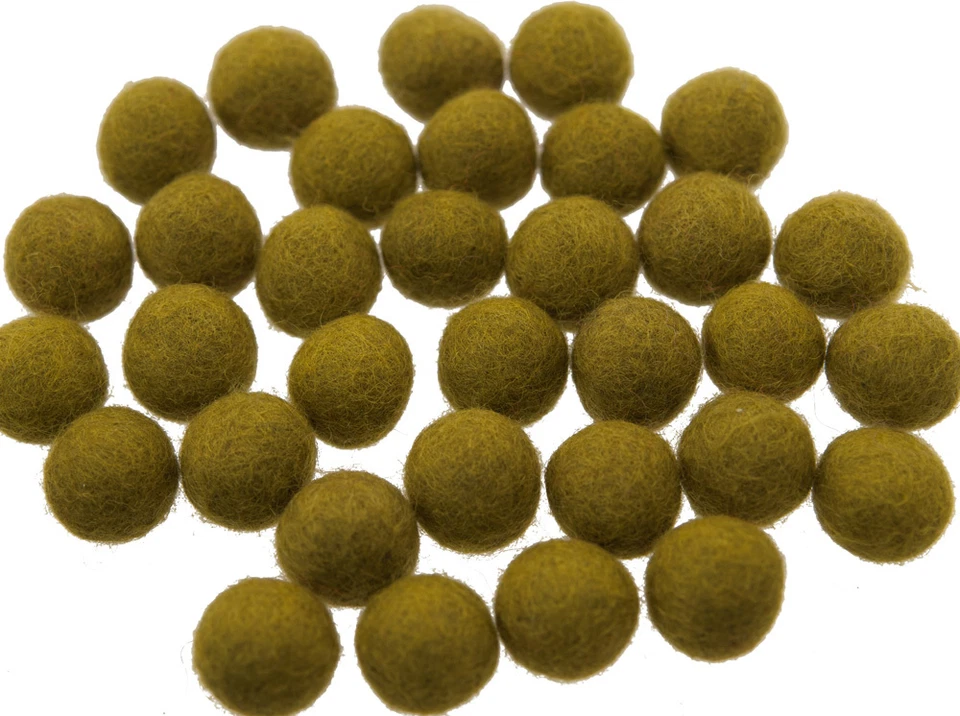 25 perles boules de feutre feutrine naturelle ø=2.1 cm Nepal vert BO5