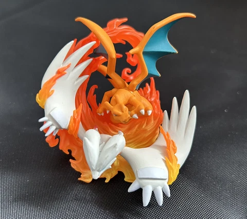 Pokemon 2019 Charizard & Reshiram Collection Figure - New Cover