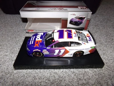 1/24 DENNY HAMLIN #11 FEDEX WHERE NOW MEETS NEXT 2021 LIONEL NASCAR DIECAST Foto 1 de 4