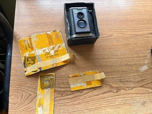 Vintage Kodak Brownie Reflex Synchro Model 127 Film Camera w/ Original Box - Picture 1 of 4