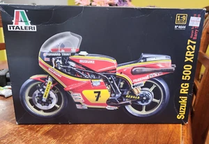 Italeri 4644 1/9 Scale Model Kit Team Heron Suzuki RG500 XR27 WGP500 1978 - Picture 1 of 10