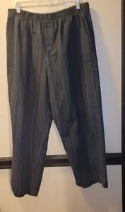 White Stag Dark Pin Striped Comfort Waist High Rise Cropped Denim Pants SZ 16P - Picture 1 of 9