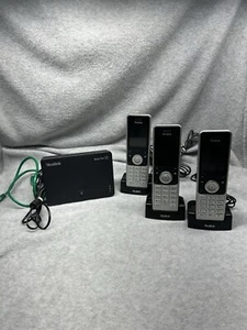 Yealink W52H DECT SIP Phone System 3 Phones, 3 Chargers, Base System - Picture 1 of 11