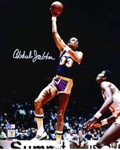 Foto Autografiada de Kareem Abdul Jabbar - 16x20 - Autenticada Beckett - Imagen 1 de 3