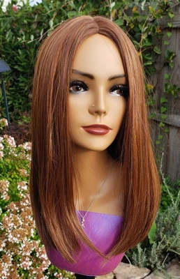 Peluca Hairdo ELEGANTE PARA LA SEMANA Canela Esmaltada NUEVA con etiquetas Foto 1 de 4