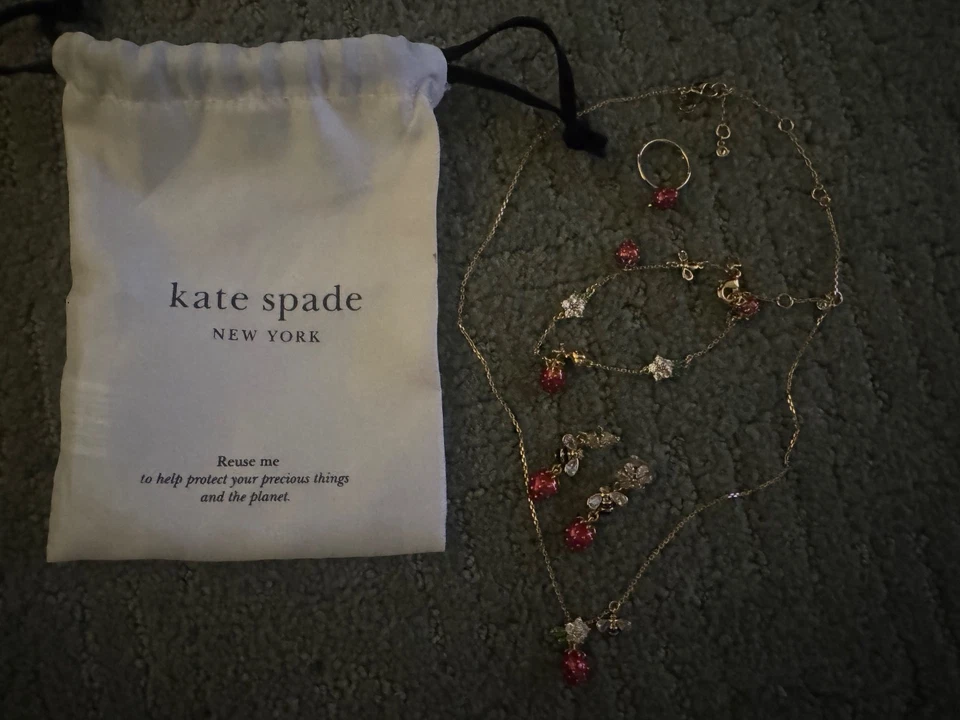 NUEVO Collar, Pendientes, Pulsera y Anillo Kate Spade Strawberry Fields Foto 1 de 4