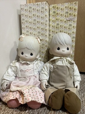 1981 Precious Moments Debbie and Mikey Doll Set of 2 Porcelain Vintage Rare IB - Image 1 of 4