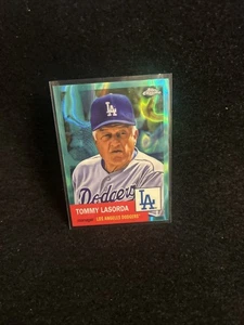2022 PLATINUM ANNIVERSARY AQUA RAYWAVE REFRACTOR TOMMY LASORDA /299 - Picture 1 of 2