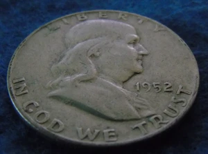 1952 D Franklin Half Dollar Ben Benjamin 1952D 1/2 Silver US Coin 1952-D Bullion - Picture 1 of 6