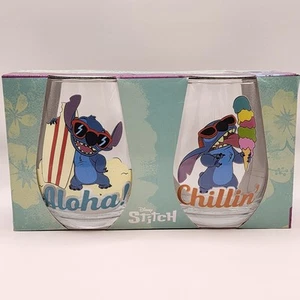 Nuevo Juego de Regalo Vaso Vaso de Vino Disney Stitch Aloha Surf Chillin’ Helado - Imagen 1 de 4