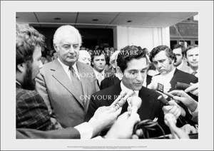 Whitlam Dismissal 1975 A1 Art Print – Parliament House – 84 x 59 cm Poster - Bild 1 von 4
