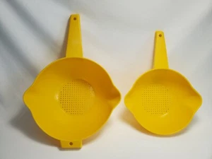 Juego de colador colador amarillo Tupperware vintage de 2-1 cuarto y 2 cuartos - Imagen 1 de 11