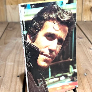 Vintage 1976 Happy Days Fonzie, Fonzie Superstar Taschenbuch Roman - Bild 1 von 5